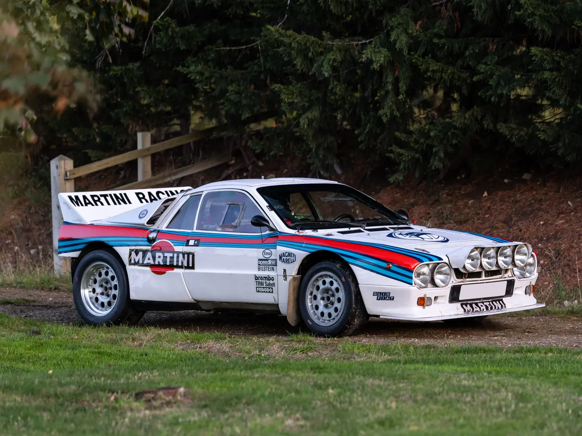 Lancia Rally 037 Evolution 1 chassis 319 in Martini livery