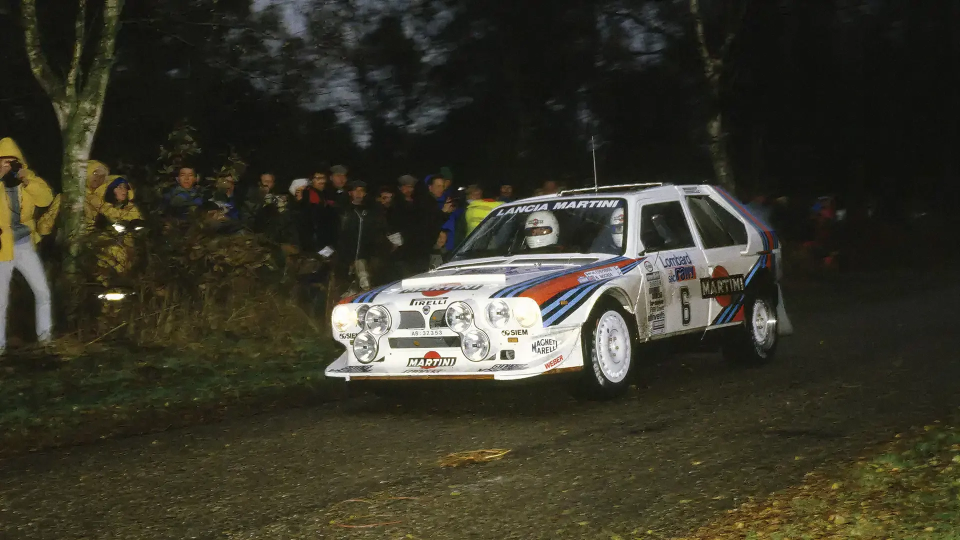 Henri Toivonen en route to winning the 1985 Lombard RAC Rally
