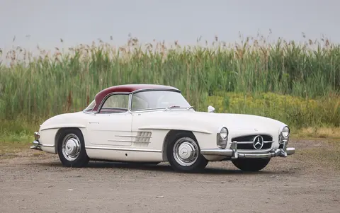 300 SL Roadster — photograph