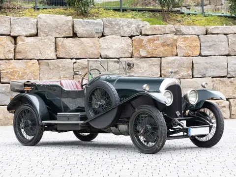 Chassis 688 — photograph