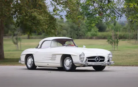 300 SL Roadster — photograph