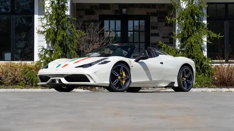 458 Speciale Aperta — photograph
