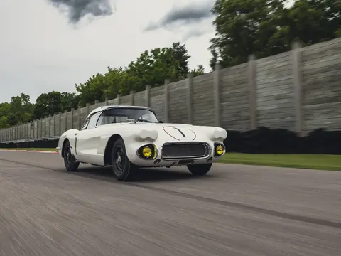 Corvette LM — photograph