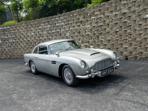 DB5 Goldfinger Continuation — photograph