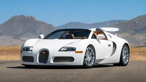 Veyron 16.4 Grand Sport — photograph