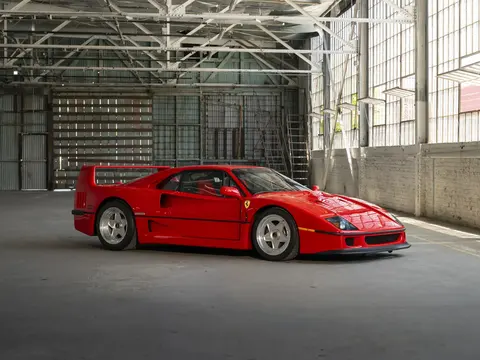 F40 — photograph
