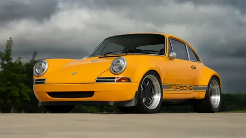 911 Coupe — photograph