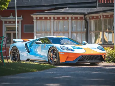 Chassis 00032 — photograph