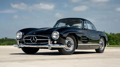 300 SL Gullwing Coupe — photograph