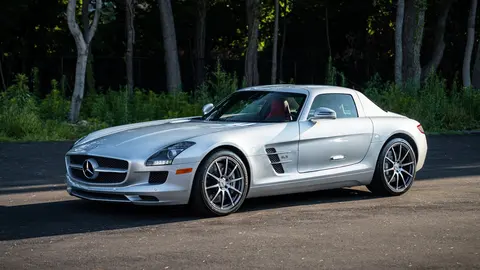 SLS AMG — photograph