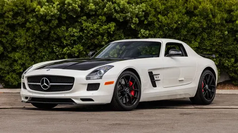 SLS AMG GT Final Edition — photograph