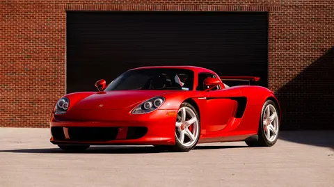Carrera GT — photograph