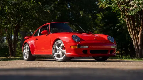911 Carrera 4S — photograph