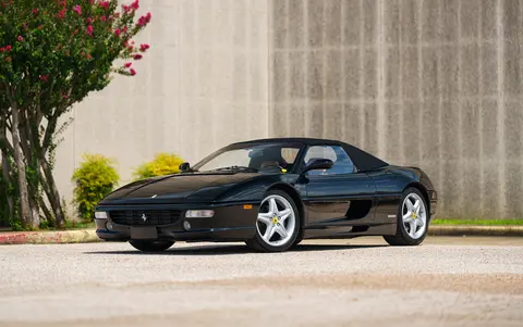 F355 Spider — photograph
